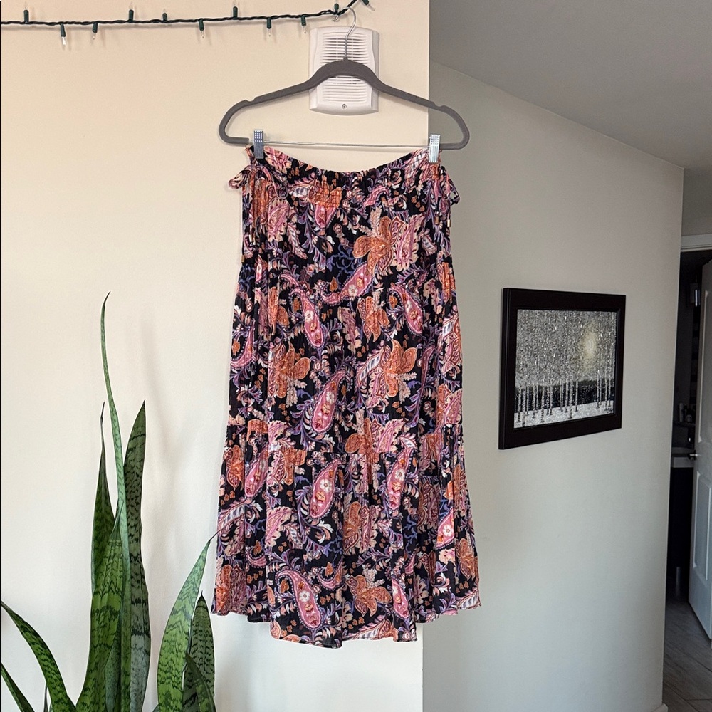 MINKPINK Black and Pink Paisley A-Line Skirt